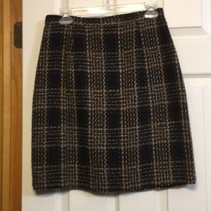 Brown tweed skirt